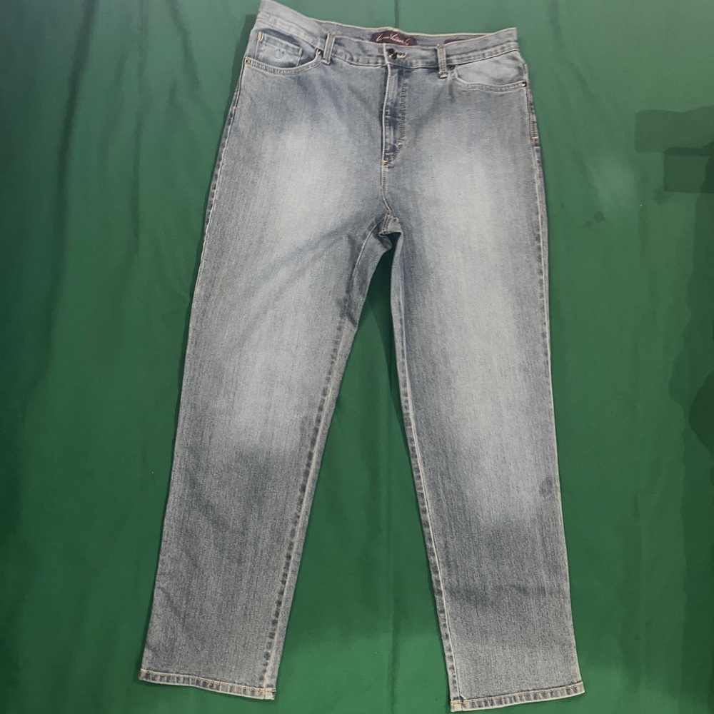 Gloria Vanderbilt Blue Straight Jeans Classic Style